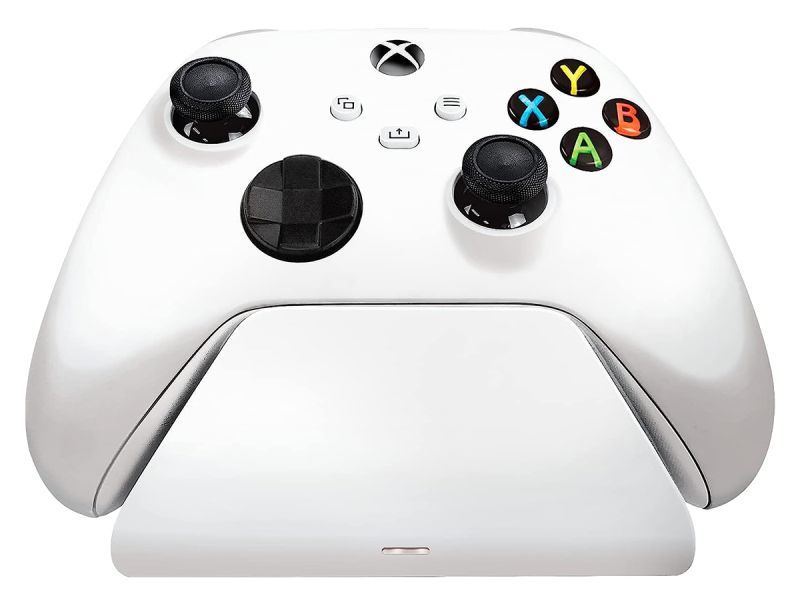 Controller Gear Universal Xbox Pro Charging Stand (Robot White / Refurbished)