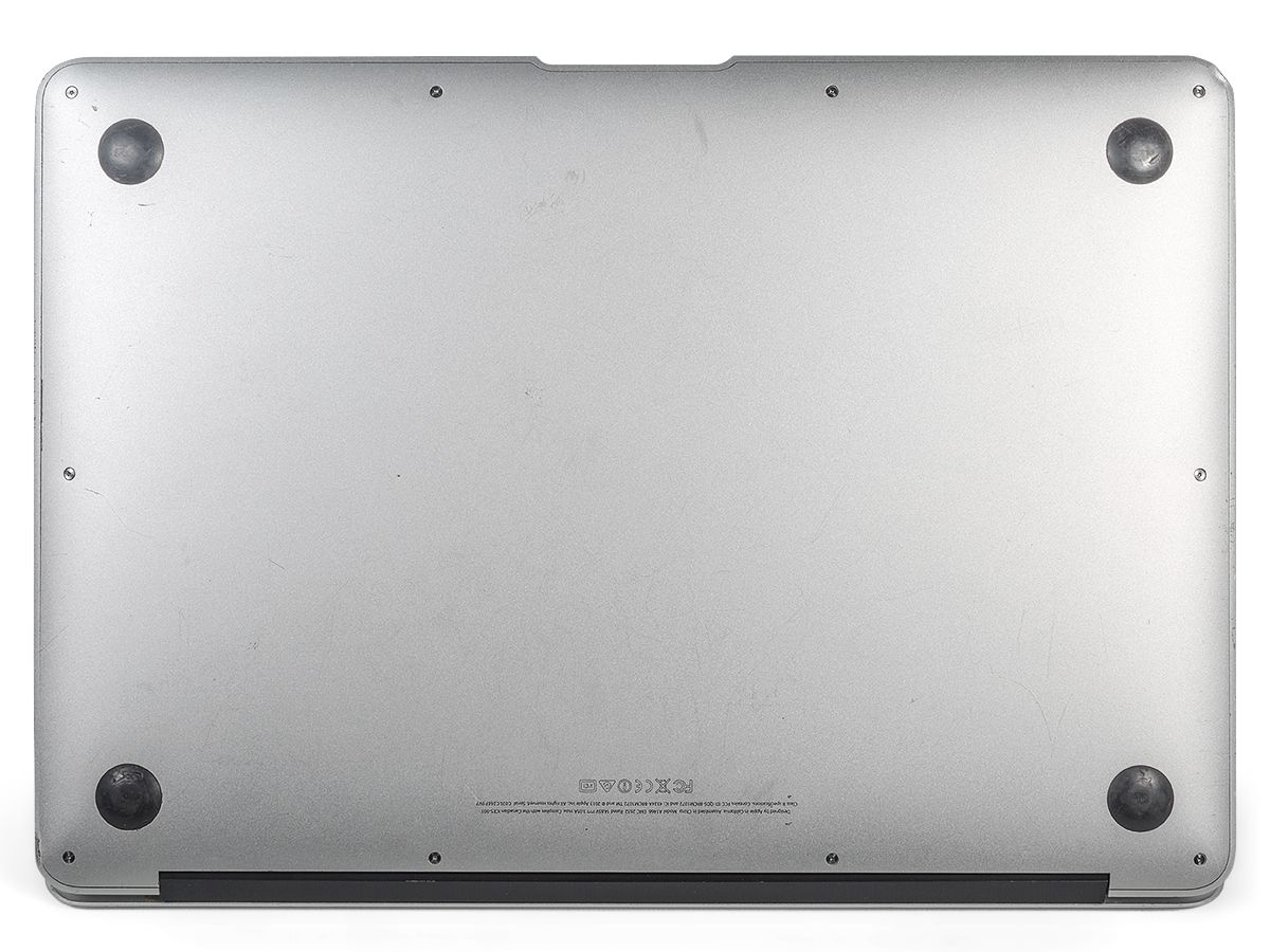 Apple Macbook Air 13 A1466 (Mid 2013 - 6.2) i5 1.3GHz, 4GB, 128GB (B-Grade)